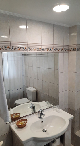 Bathroom 4, Europa Beach Hotel, Central Greece