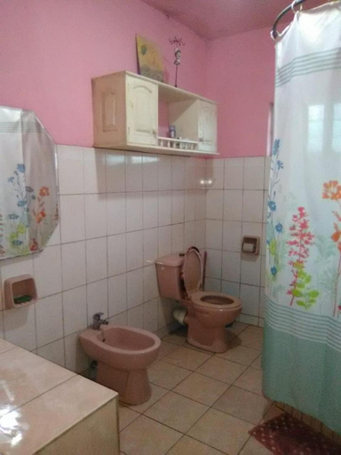 Bathroom, Antsaly, Analamanga