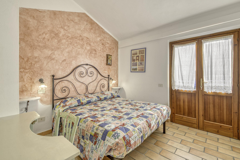 Room 4, Cornflower apt With Shared Pool, Perugia