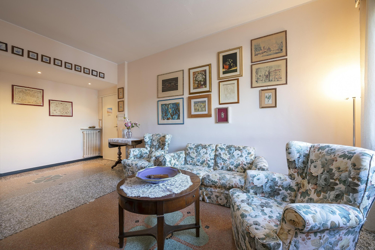 Room 3, Sunrise Apartment Seaview, Imperia
