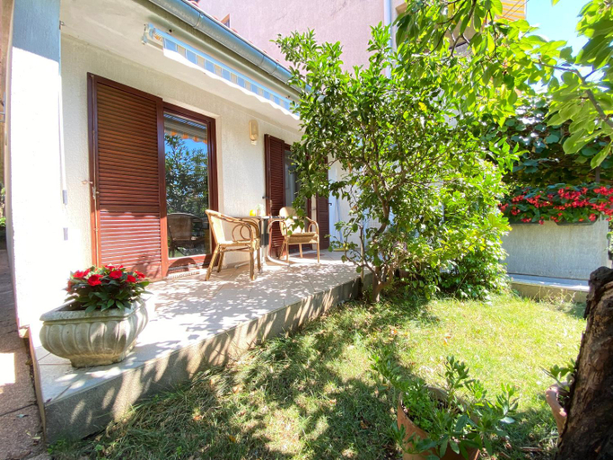 4, Apartments Vesna, Pula