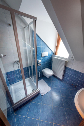 Bathroom 2, Hotel in restavracija Pod Roglo, Zrece