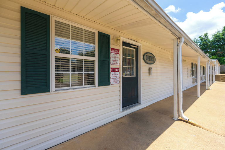 Exterior & Views 3, Extended Stay Studios, Montgomery