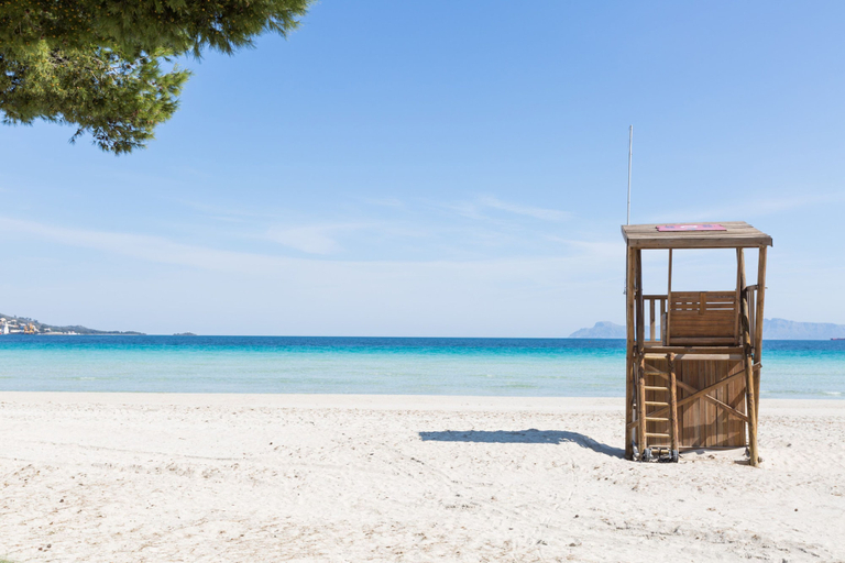 Room 4, Pinya in Alc dia With 3 Bedrooms and 1 Bathrooms, Baleares