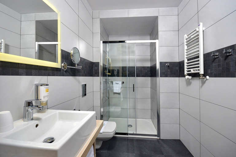 Bathroom 5, Stay inn Hotel Gdansk, Gdańsk City