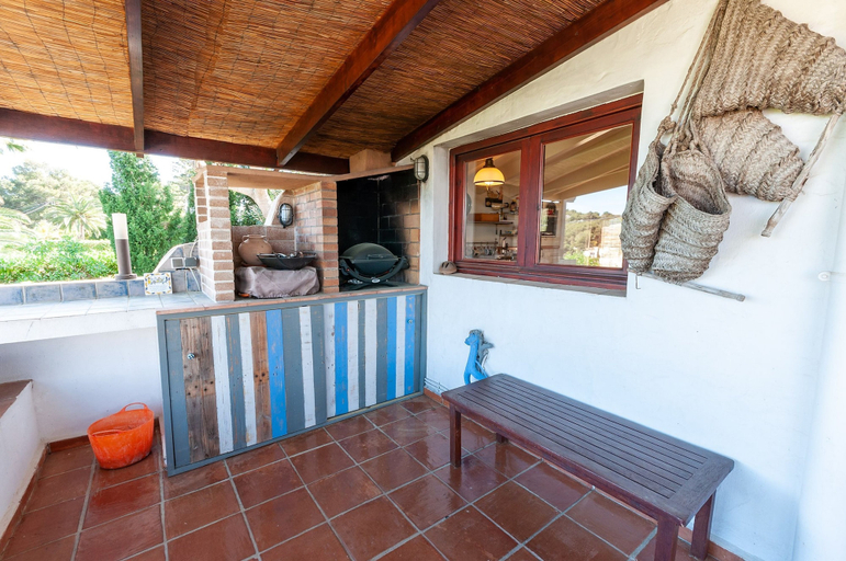 Room 3, Tramuntana in Trencall, Alicante