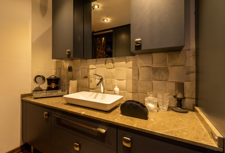 Room 3, Bosphorus View Duplex w Terrace in Ortakoy, Beşiktaş