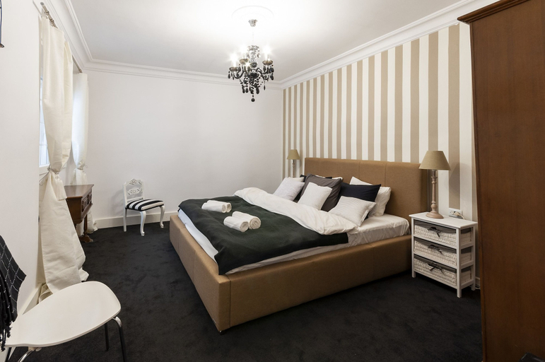 Room 2, Samba in Gandia With 3 Bedrooms and 1 Bathrooms, Valencia