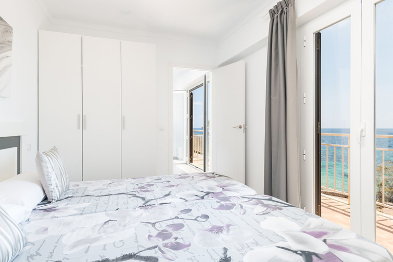 Room 2, Talaiot Cala Millor in Cala Bona, Baleares