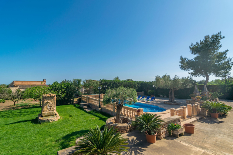 Room 2, Sa Cumuna in Campos With 3 Bedrooms and 2 Bathrooms, Baleares