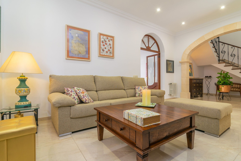 Room 2, Unio 36 in Ariany With 4 Bedrooms and 2 Bathrooms, Baleares
