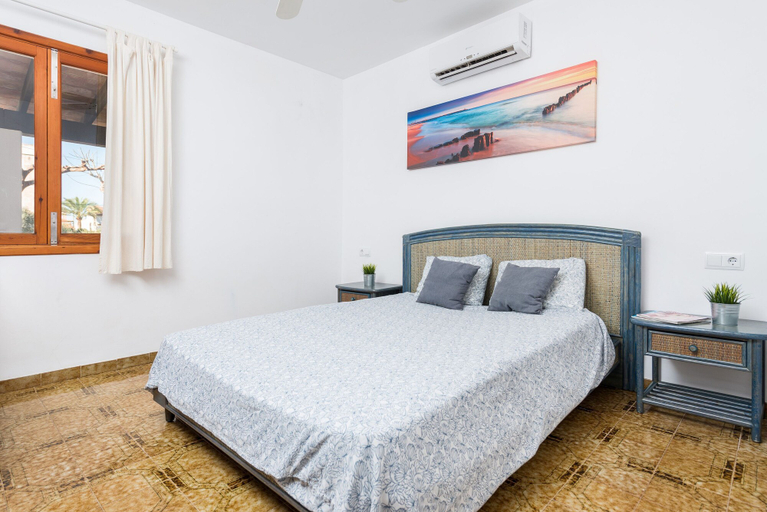 Room 2, Sestanyolet in S Estanyol de Migjorn, Baleares