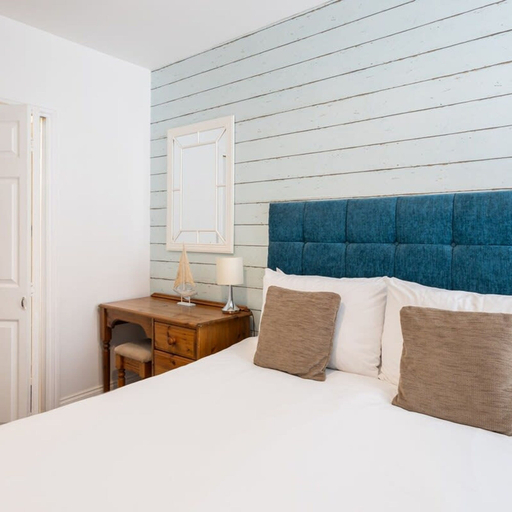 Room 3, Host Stay Abbey View, North Yorkshire