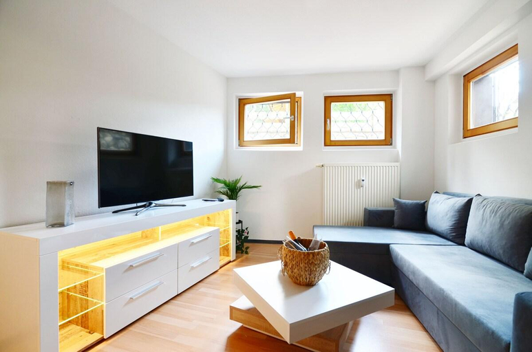 Others 5, Ferienwohnung Ivanka mit Garten, Miesbach