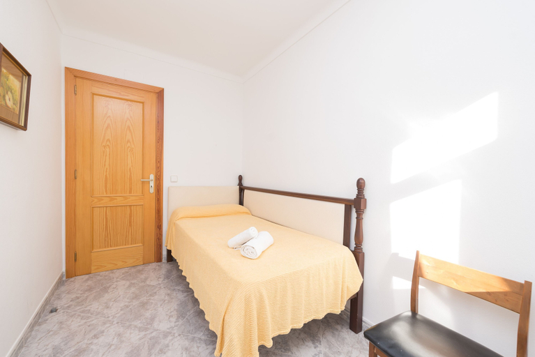 Bedroom 3, Europa 3b in Pollen a, Baleares