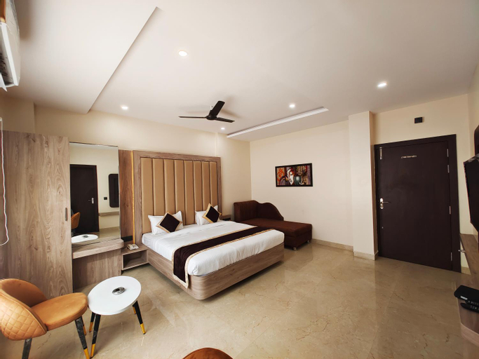Bedroom 9
