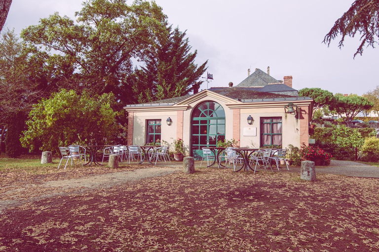 Exterior & Views 1, Le Regisseur, Maine-et-Loire