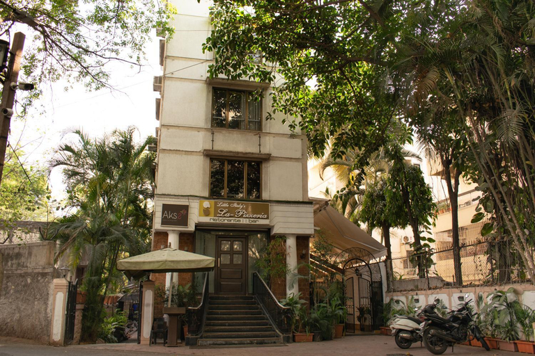 Others 5, Octave Bund Garden, Pune