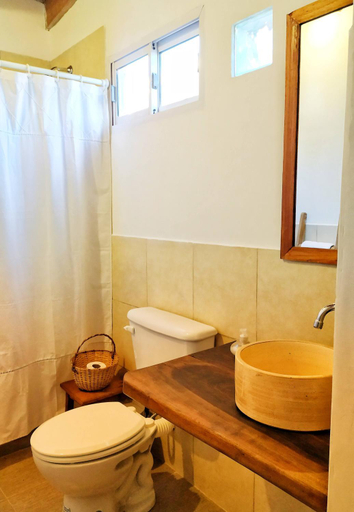Bathroom 1, Casa Suyay, Tilcara