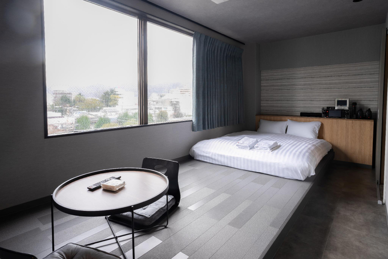 Others 5, pinpon hotel, Shūnan