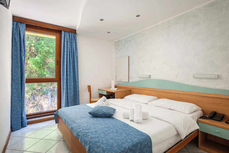 Bedroom 3, Hotel Hedera, Labin