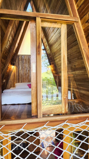 Bedroom 2, Munduk Umah Cabin, Buleleng