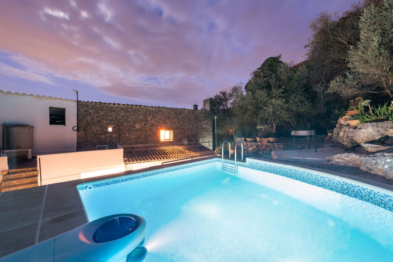 Room 4, Can Bess Mancor De La Vall, Baleares