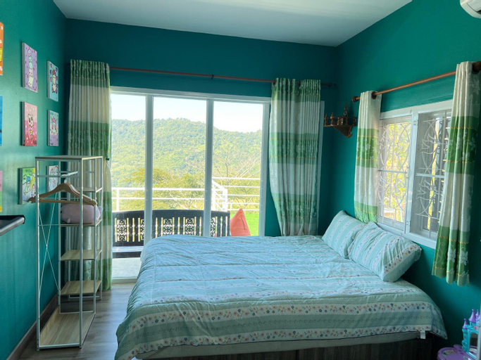 Bedroom 15