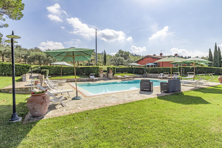 Room 3, Maramaldo Tignatello Shared Pool Chianti, Florence