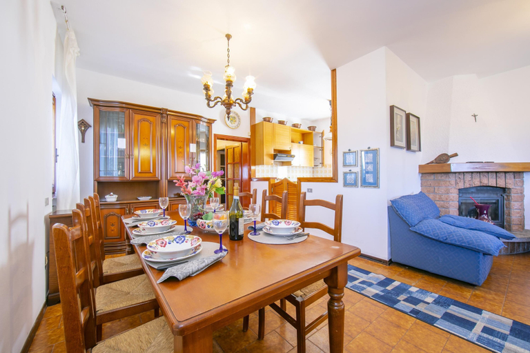 Room 4, Villa Giorgia Private Pool, Varese