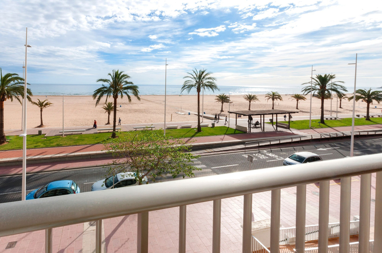 Room 3, Infante in Grau i Platja, Valencia