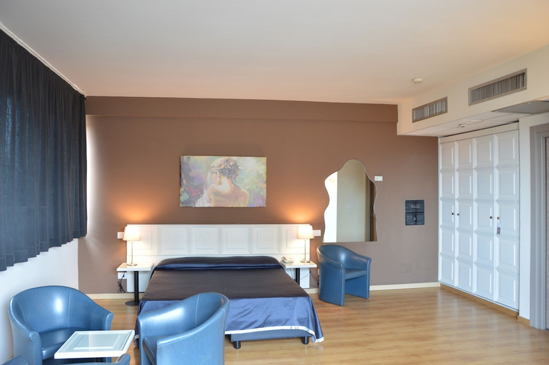 Bedroom 3, President Prato, Prato
