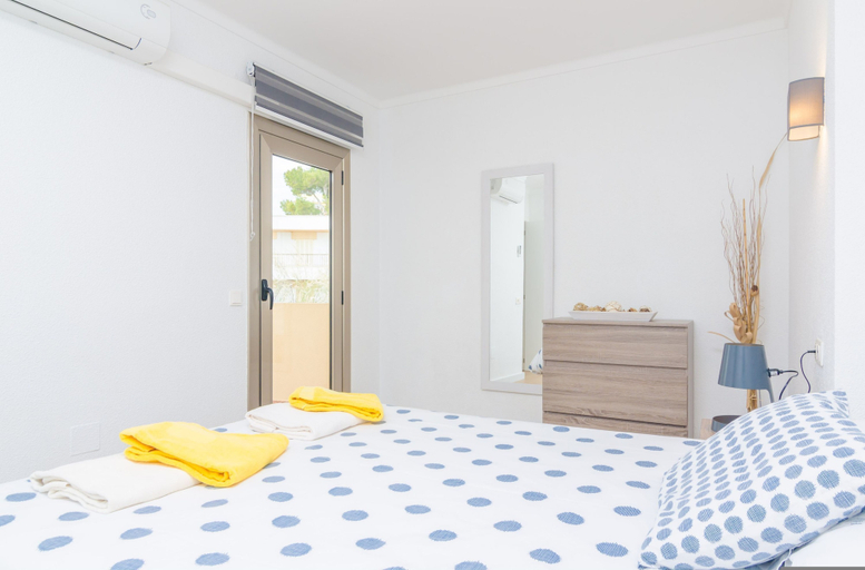 Room 3, Salzes 3 in Alc dia, Baleares