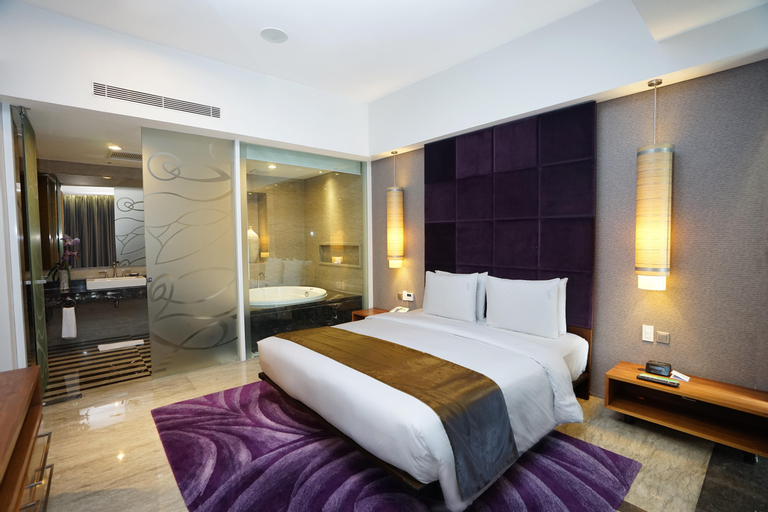 Bedroom 17