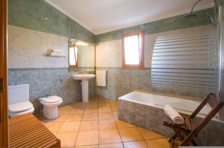 Room 5, Can Marines in Santa y, Baleares