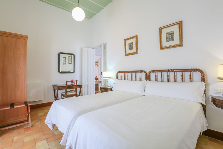 Room 4, Posada De La Casa Del Pintor Hab Granada - Adults Only, Sevilla