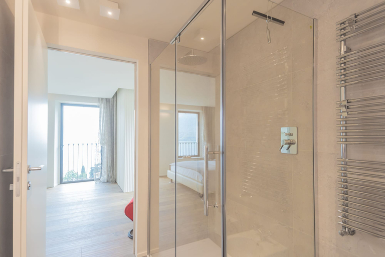 Room 5, Villa Donatella - Private SPA e Infinity Pool, Como