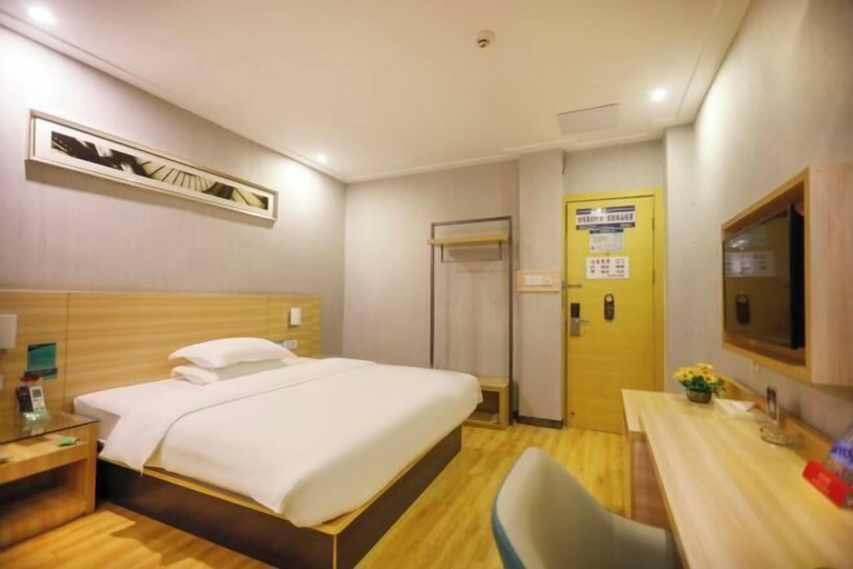 Bedroom 3, City Express Hotel, Chongzuo