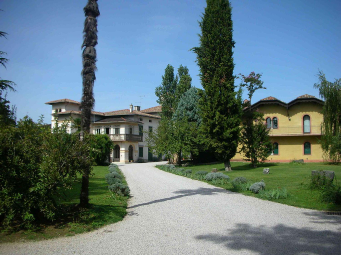 Volpe Pasini - Wine and Rooms, Udine