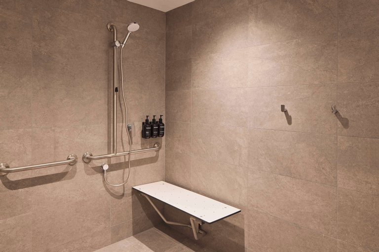 Bathroom 26