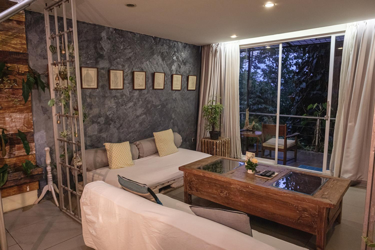 Bedroom 18