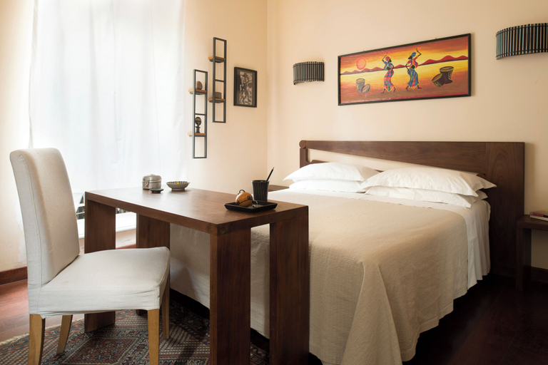 Bedroom 2, Palm Gallery Hotel, Rome