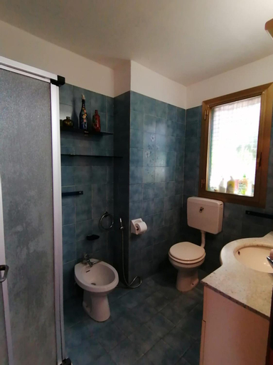 Bedroom 3, Residenza Tra Le Torri, Savona