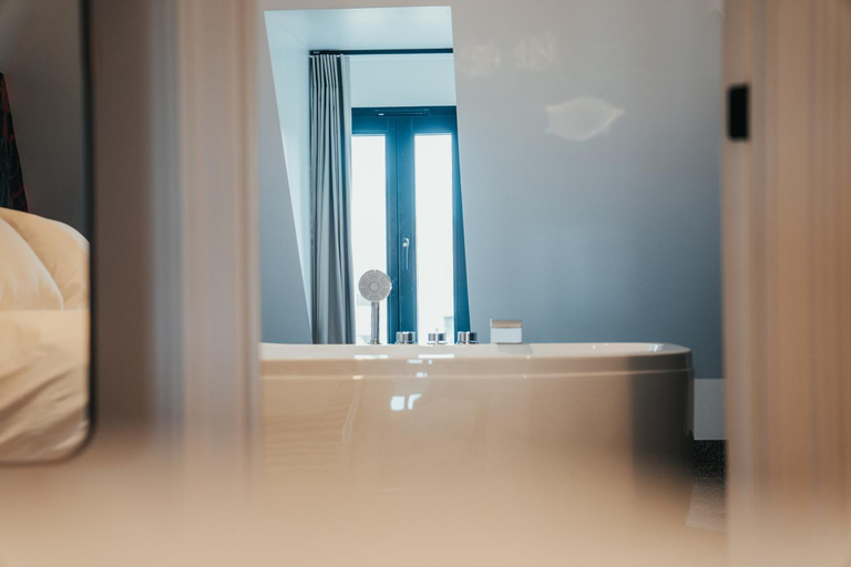Bathroom 3, Hotel Casino Elite, Hainaut