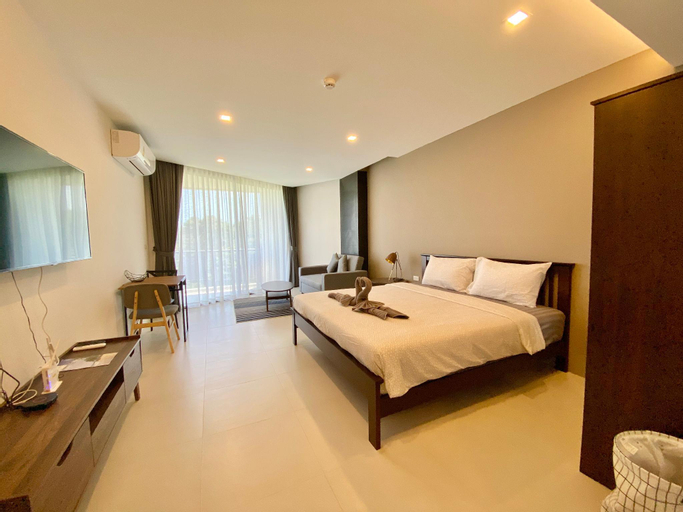 Escape Condominiums Beachfront Suite Studio - E156, Klaeng