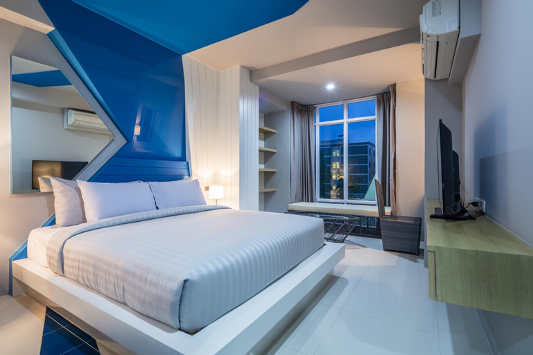 Bedroom 8