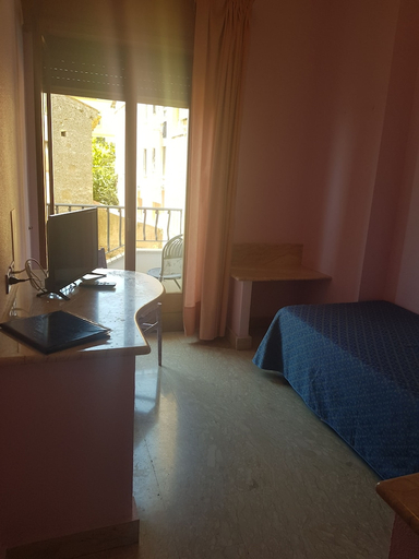Bedroom 2, Vello d Oro, Messina