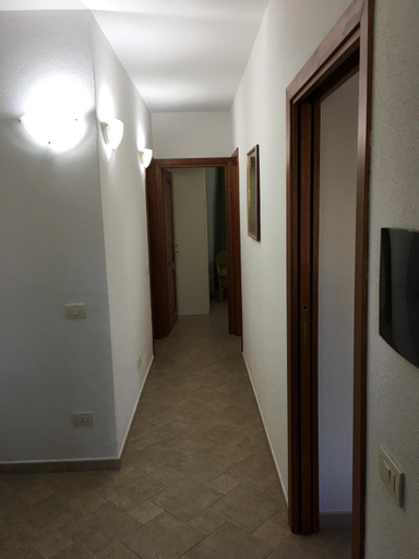 Others 4, Appartamento Loris, Nuoro