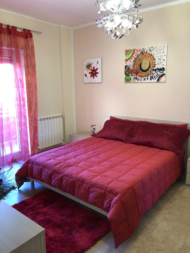 3, A Casa di Siria, Caltanissetta