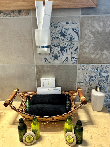 Bathroom 4, Golden moments Luxury Stone Villas A, South Aegean